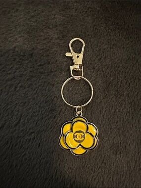 CC zipper Pull Camellia Keychain/Bag Charm with Gold Hardware